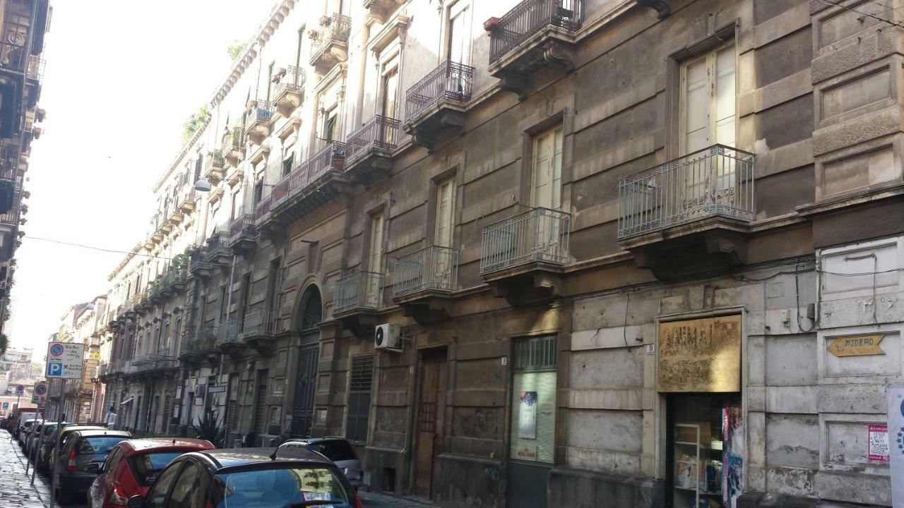 Nabucco Bed & Breakfast Catania Exterior foto