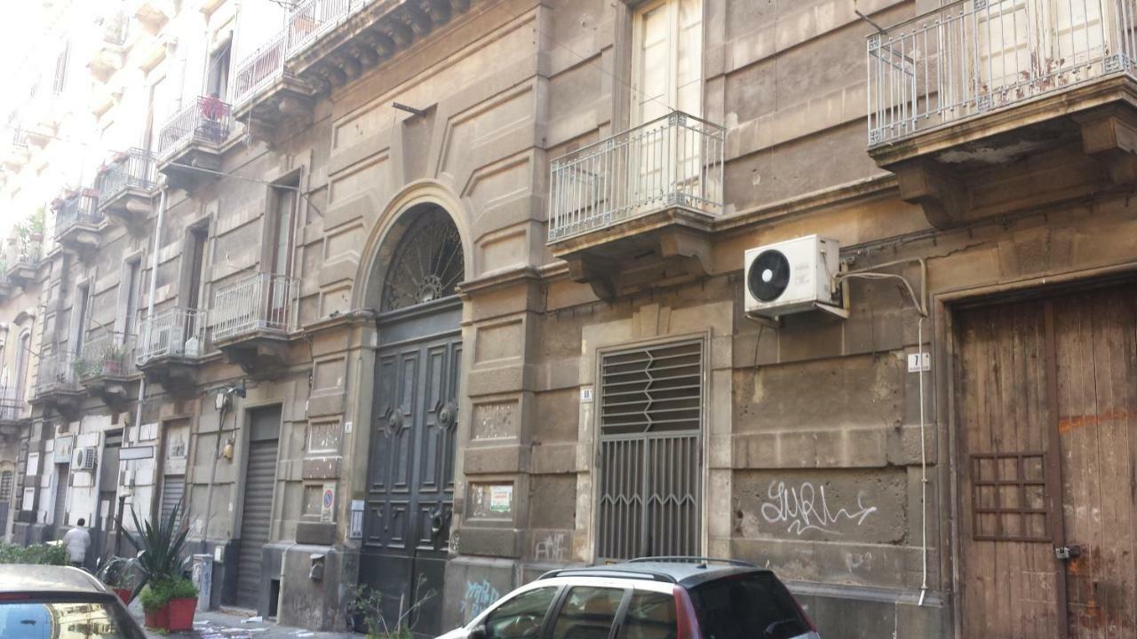 Nabucco Bed & Breakfast Catania Exterior foto